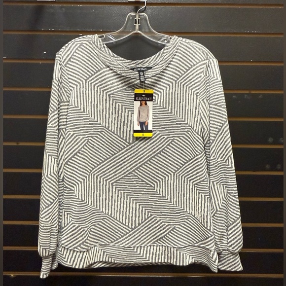 NWT Ellen Tracy Gray Patterned Sweater - Picture 1 of 3